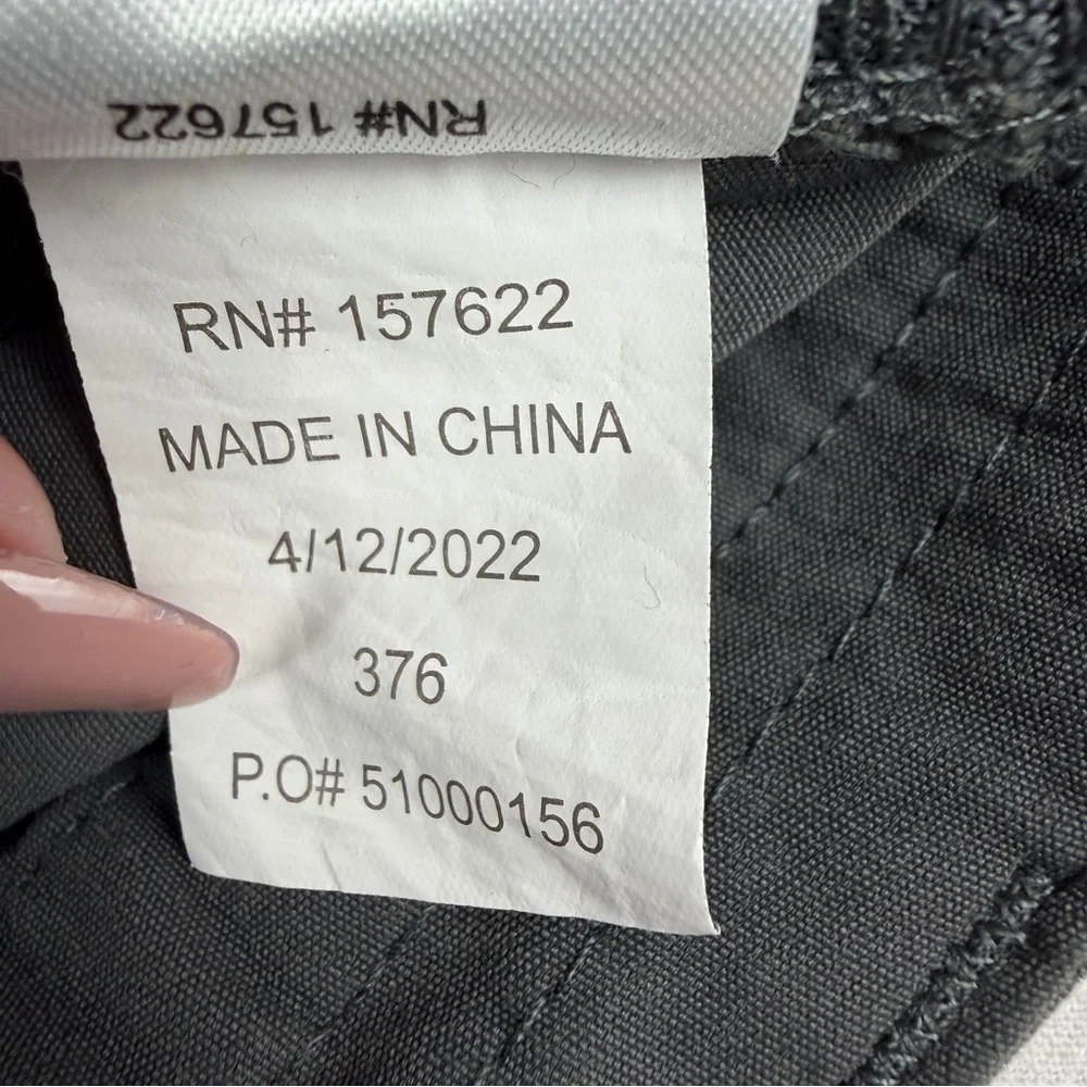 Eddie Bouer Women's Grey Capri Cargo Hiking‎ Pants, Size 10